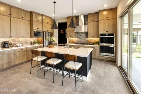 Kitchen - 1458 E Coconino Way, Gilbert, AZ 85298 photo 2 of 2