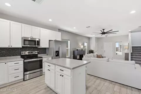 Other - 1021 E Odeum Ln, Phoenix, AZ 85040 photo 5 of 12