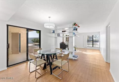 5122 N 31st Way #227, Phoenix, AZ 85016