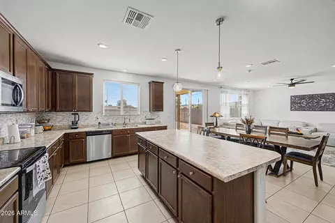 Kitchen - 5833 S 23rd Dr, Phoenix, AZ 85041 photo 3 of 3
