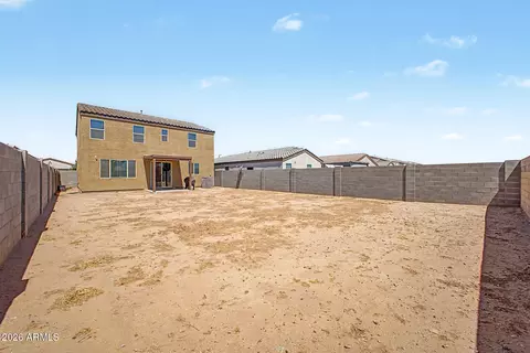 Exterior - 5833 S 23rd Dr, Phoenix, AZ 85041 photo 4 of 5