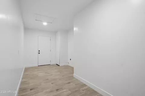 Entry Way - 3453 W Hearn Rd, Phoenix, AZ 85053 photo 1 of 1
