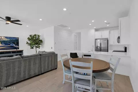 Entry Way - 9838 E Wavelength Ave, Mesa, AZ 85212 photo 1 of 2