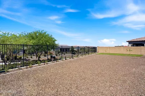 Exterior - 3034 E Desert Ln, Phoenix, AZ 85042 photo 13 of 13