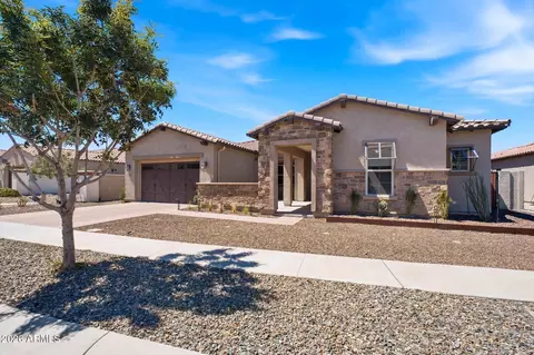 Exterior - 3034 E Desert Ln, Phoenix, AZ 85042 photo 1 of 13