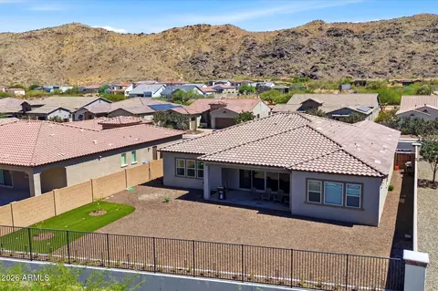 Exterior - 3034 E Desert Ln, Phoenix, AZ 85042 photo 12 of 13