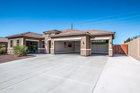43856 N Hudson Trl, New River, AZ 85087