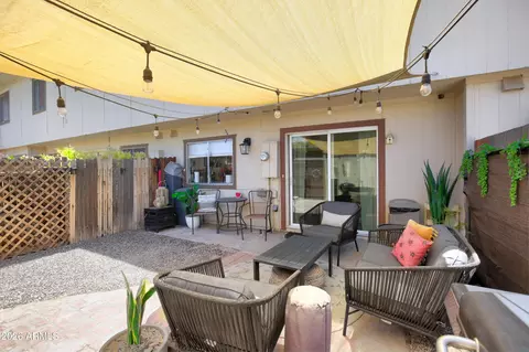 Exterior - 907 E Shobe Dr, Tempe, AZ 85283 photo 5 of 8