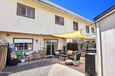 Exterior - 907 E Shobe Dr, Tempe, AZ 85283 photo 4 of 8