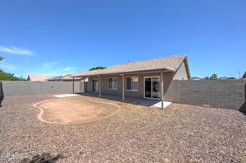 Exterior - 1337 W 15th Ave, Apache Junction, AZ 85120 photo 8 of 9
