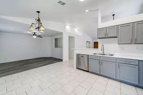Kitchen - 1337 W 15th Ave, Apache Junction, AZ 85120 photo 4 of 4