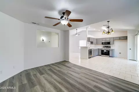 Living - 1337 W 15th Ave, Apache Junction, AZ 85120 photo 7 of 9