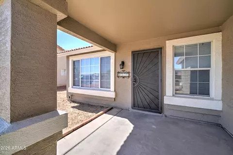 Exterior - 1337 W 15th Ave, Apache Junction, AZ 85120 photo 4 of 9