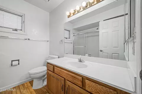 Bath - 443 E Merrill Ave, Gilbert, AZ 85234 photo 3 of 4