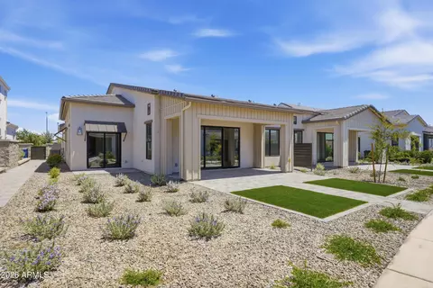 Exterior - 2733 E Derringer Ct, Gilbert, AZ 85297 photo 9 of 10