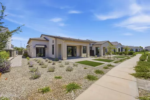 Exterior - 2733 E Derringer Ct, Gilbert, AZ 85297 photo 10 of 10