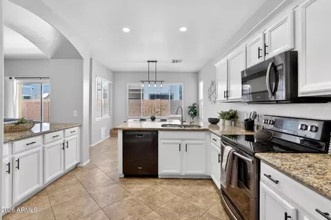 4142 E Gail Dr, Gilbert, AZ 85296 photo 18