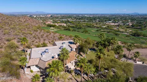 5654 E Mesquite Ln, Phoenix, AZ 85018 photo 31