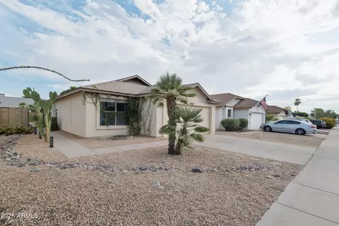 4605 W Wahalla Ln, Glendale, AZ 85308