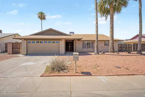 5513 W Tierra Buena Ln, Glendale, AZ 85306