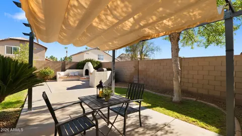 8617 W El Caminito Dr, Peoria, AZ 85345