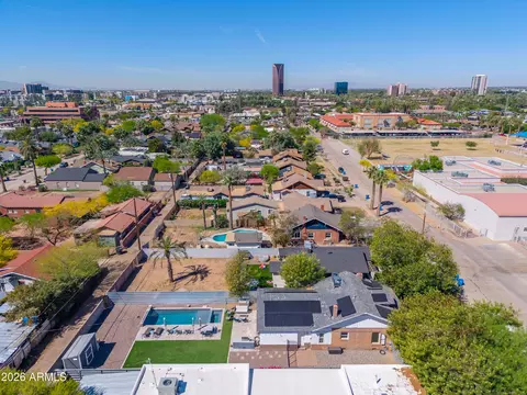 View/Area - 933 E Granada Rd, Phoenix, AZ 85006 photo 5 of 6