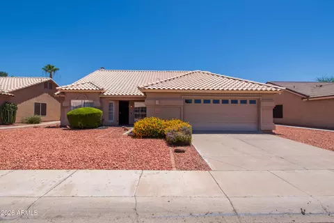 6023 W Blackhawk Dr, Glendale, AZ 85308