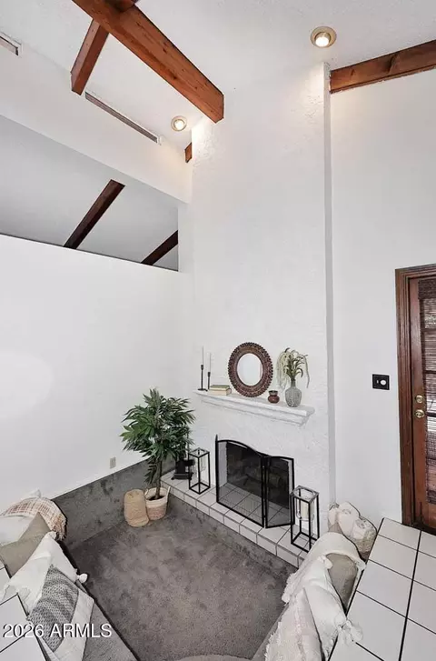 Living - 310 E Breckenridge Way, Gilbert, AZ 85234 photo 4 of 4