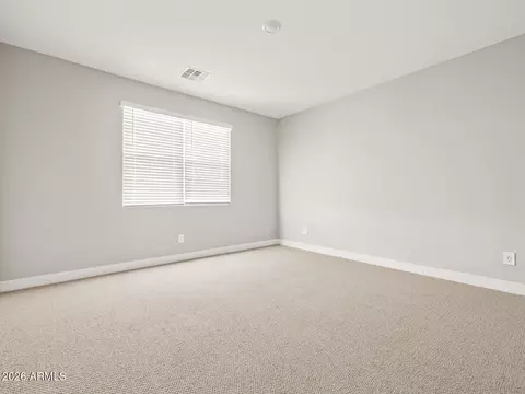 Bedroom - 334 W Flatiron Trl, Apache Junction, AZ 85120 photo 6 of 7