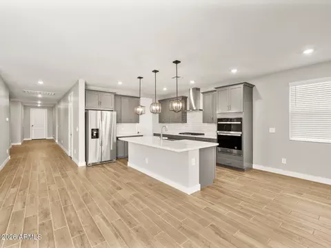 Entry Way - 334 W Flatiron Trl, Apache Junction, AZ 85120 photo 1 of 3