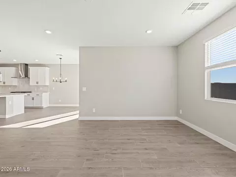 Living - 309 W Rock Needle Trl, Apache Junction, AZ 85120 photo 5 of 7