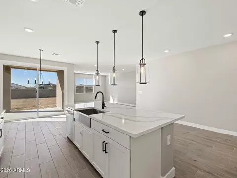 Kitchen - 309 W Rock Needle Trl, Apache Junction, AZ 85120 photo 7 of 7