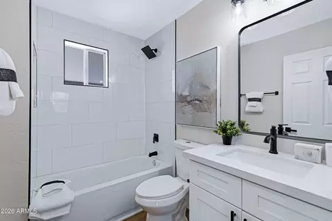 Bath - 10417 E Boulder Dr, Apache Junction, AZ 85120 photo 1 of 3