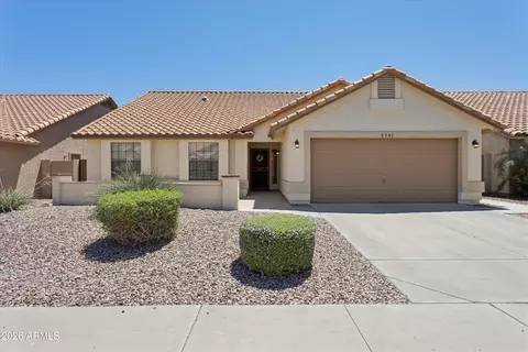 2743 E Cathedral Rock Dr, Phoenix, AZ 85048