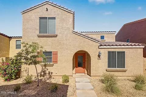 8037 W Agora Ln, Phoenix, AZ 85043