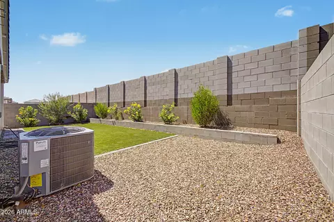 Exterior - 1816 W Sombra Ave, Apache Junction, AZ 85120 photo 5 of 8