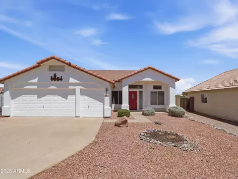 19599 N Coyote Lakes Pkwy, Surprise, AZ 85378