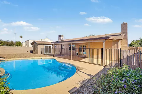 Exterior - 3948 E Hillery Dr, Phoenix, AZ 85032 photo 3 of 5