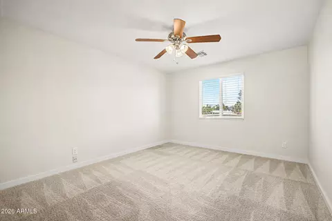 Bedroom - 3948 E Hillery Dr, Phoenix, AZ 85032 photo 8 of 9