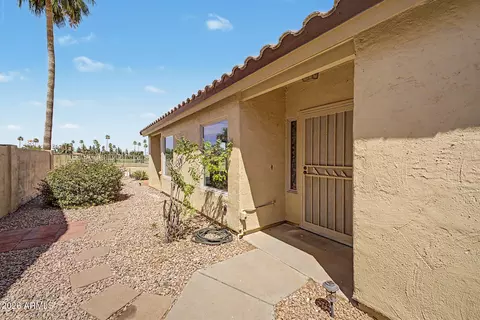 Exterior - 4606 E Shomi St, Phoenix, AZ 85044 photo 1 of 4