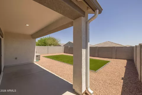 Exterior - 2421 W Sable Ave, Apache Junction, AZ 85120 photo 6 of 7