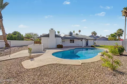 Exterior - 1969 E Duke Dr, Tempe, AZ 85283 photo 4 of 7
