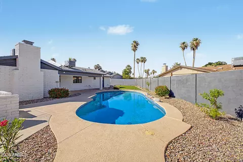 Exterior - 1969 E Duke Dr, Tempe, AZ 85283 photo 5 of 7