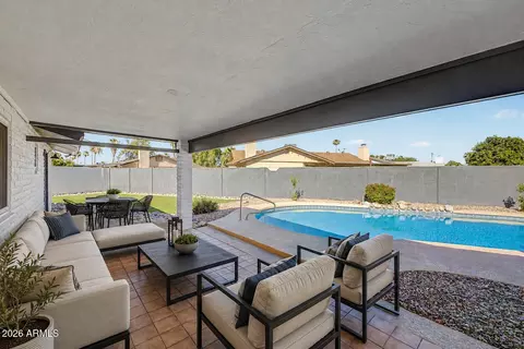 Exterior - 1969 E Duke Dr, Tempe, AZ 85283 photo 2 of 7