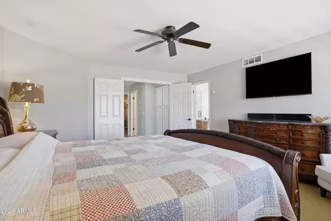 Bedroom - 4554 E Michelle Dr, Phoenix, AZ 85032 photo 2 of 4