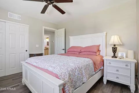 Bedroom - 4554 E Michelle Dr, Phoenix, AZ 85032 photo 3 of 4