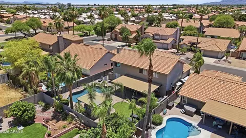 View/Area - 4554 E Michelle Dr, Phoenix, AZ 85032 photo 2 of 3