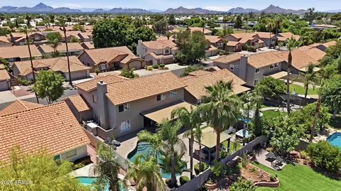 View/Area - 4554 E Michelle Dr, Phoenix, AZ 85032 photo 3 of 3