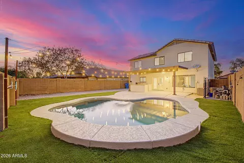 6413 W Chickasaw St, Phoenix, AZ 85043