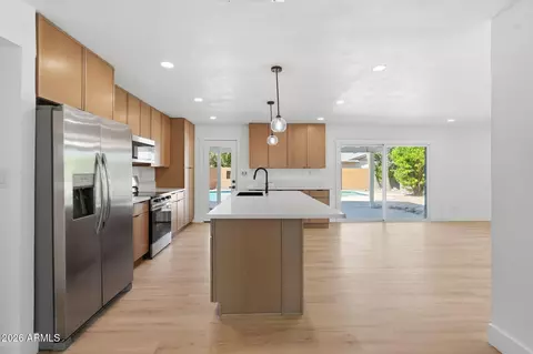 Kitchen - 1965 E Oxford Dr, Tempe, AZ 85283 photo 2 of 2
